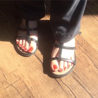 Isa Pes feet photo thumbnail