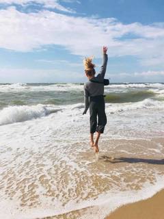 Nova Meierhenrich feet photo thumbnail