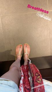 Nova Meierhenrich feet photo thumbnail
