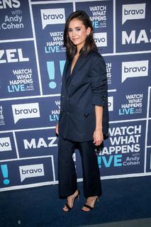 Nina Dobrev feet photo thumbnail