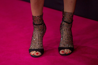 Adriana Lima feet photo thumbnail