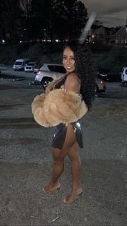 Qimmah Russo feet photo thumbnail