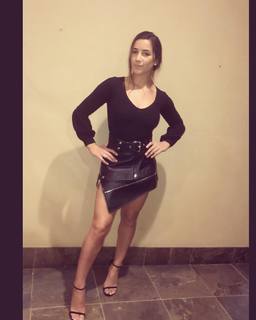 Aly Raisman feet photo thumbnail