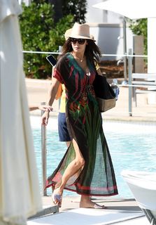 Bethenny Frankel feet photo thumbnail