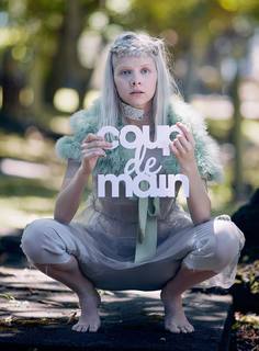 Aurora Aksnes feet photo thumbnail