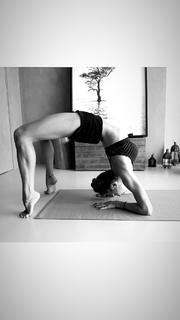 Grazi Massafera feet photo thumbnail