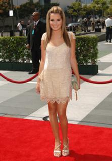 Ashley Tisdale feet photo thumbnail