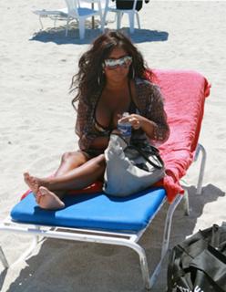 Nicole Polizzi feet photo thumbnail