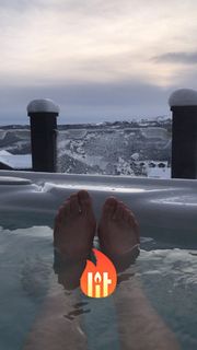 Lindsey Vonn feet photo thumbnail