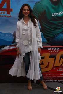 Rakul Preet Singh feet photo thumbnail