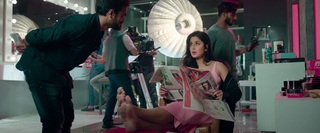 Katrina Kaif feet photo thumbnail