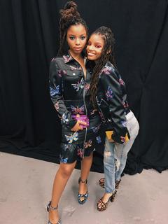 Halle Bailey feet photo thumbnail