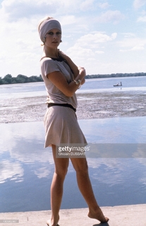 Brigitte Bardot feet photo thumbnail