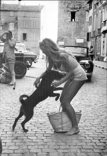 Brigitte Bardot feet photo thumbnail