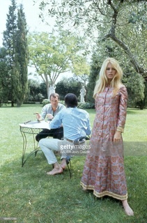 Brigitte Bardot feet photo thumbnail