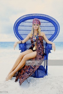Brigitte Bardot feet photo thumbnail