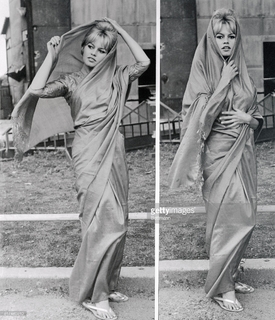 Brigitte Bardot feet photo thumbnail