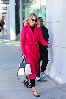 Ali Larter feet photo thumbnail
