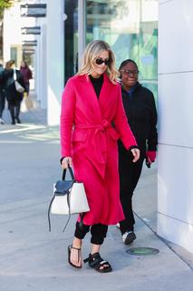 Ali Larter feet photo thumbnail