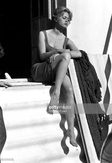 Brigitte Bardot feet photo thumbnail