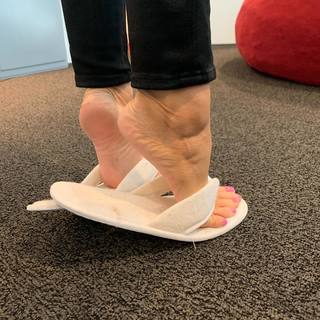 Kyle Unfug feet photo thumbnail