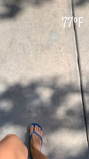 Kino MacGregor feet photo thumbnail