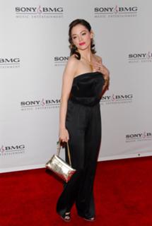 Rose McGowan feet photo thumbnail