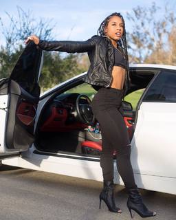 Qimmah Russo feet photo thumbnail