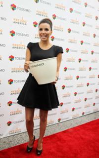 Eva Longoria feet photo thumbnail