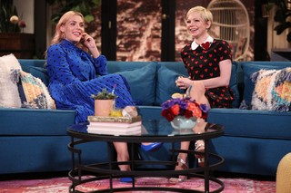 Michelle Williams feet photo thumbnail