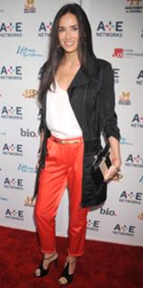 Demi Moore feet photo thumbnail