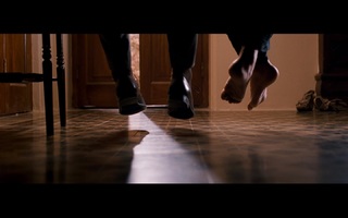Kareena Kapoor feet photo thumbnail