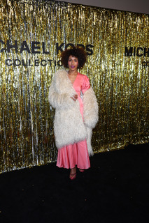 Kerry Washington feet photo thumbnail