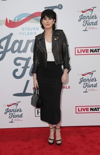 Rumer Willis feet photo thumbnail