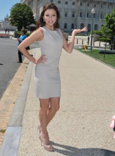 Eva Longoria feet photo thumbnail