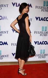 Catherine Bell feet photo thumbnail