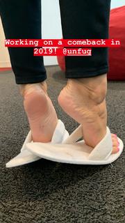 Kyle Unfug feet photo thumbnail