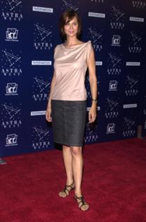 Catherine Bell feet photo thumbnail