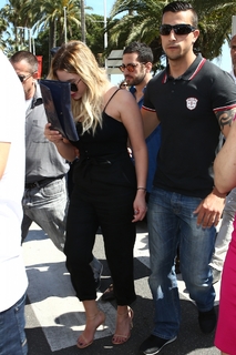 Ashley Benson feet photo thumbnail