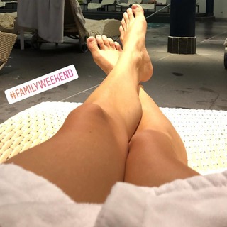 Tania Cagnotto feet photo thumbnail