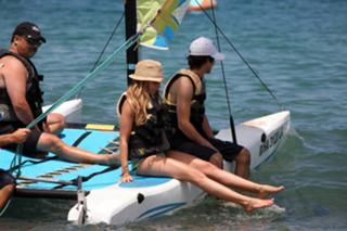 Ashley Tisdale feet photo thumbnail