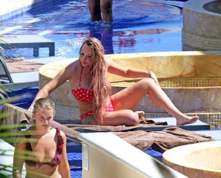 Charlotte Crosby feet photo thumbnail