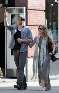 AnnaLynne McCord feet photo thumbnail