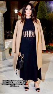 Abigail Spencer feet photo thumbnail