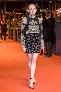 Diane Kruger feet photo thumbnail