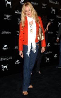 Cat Deeley feet photo thumbnail