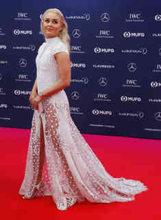 Lindsey Vonn feet photo thumbnail