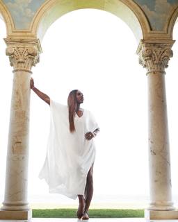Serena Williams feet photo thumbnail