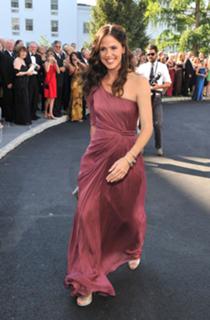 Jennifer Garner feet photo thumbnail