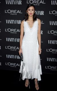 Nina Dobrev feet photo thumbnail